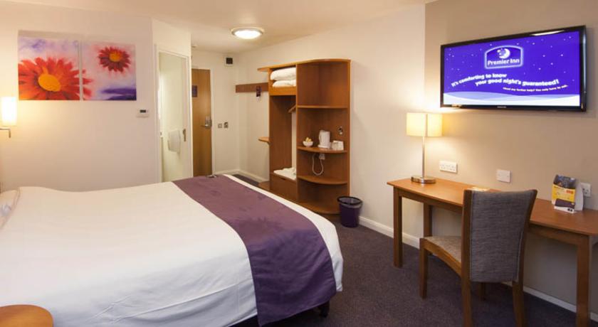 Premier Inn Chester Central - North 외부 사진